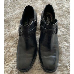 Clarks Artisan Black Leather Embroidered Detail Stacked Heel Booties Women’s 6.5